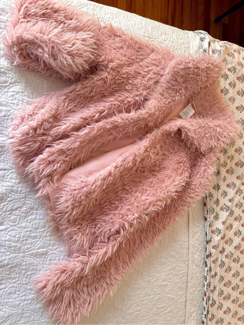 Girl's Little Lass Pink Shaggy Faux Fur Teddy Jacket
Y2K Style